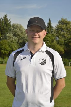 Vitalij Scherer Trainer F - Jugend Vitalij Scherer Trainer F - Jugend